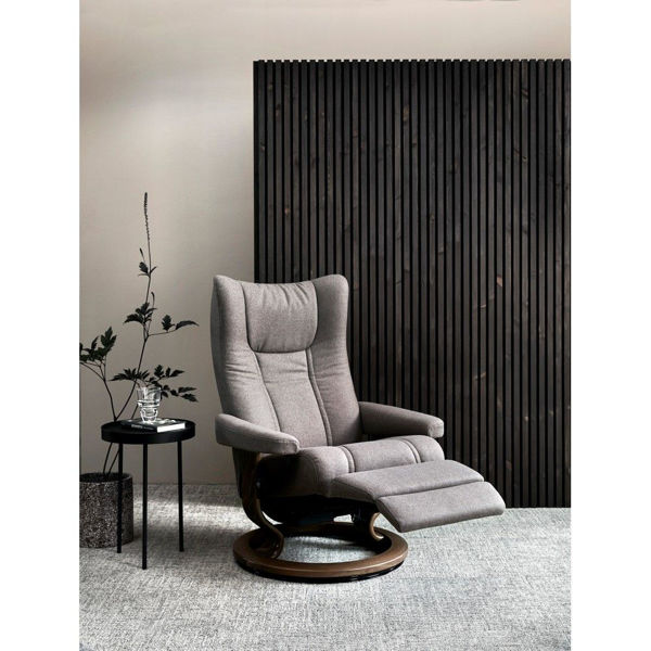 Picture of Stressless Wing Chair - Power Leg and Back