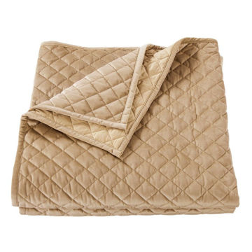 Picture of Velvet Diamond Quilt - Oatmeal - Twin