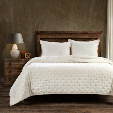 Picture of Stella Faux Silk Velvet Quilt - Stone - Twin
