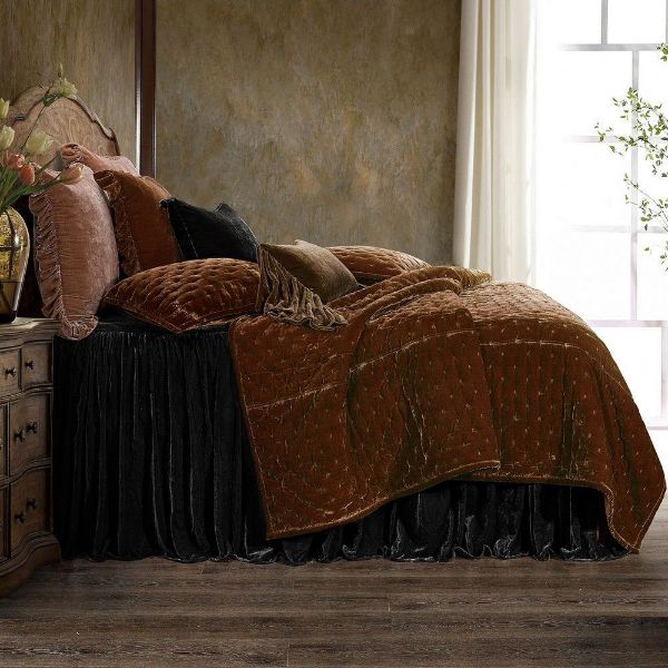Picture of Stella Faux Silk Velvet Bedspread Set - Black - Twin