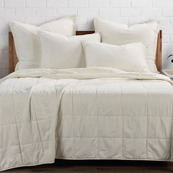 Picture of Stonewashed Cotton Canvas Coverlet Set - Natural